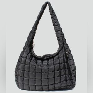 Street Level Cleo Slouchy Puffer Bag in Black Style# 922101~Excellent Condition